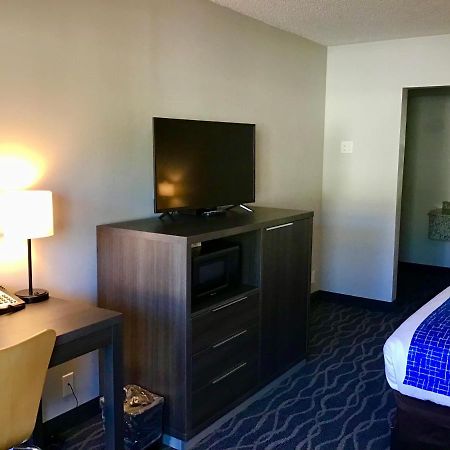 Travelodge Inn & Suites By Wyndham Missoula University Park エクステリア 写真